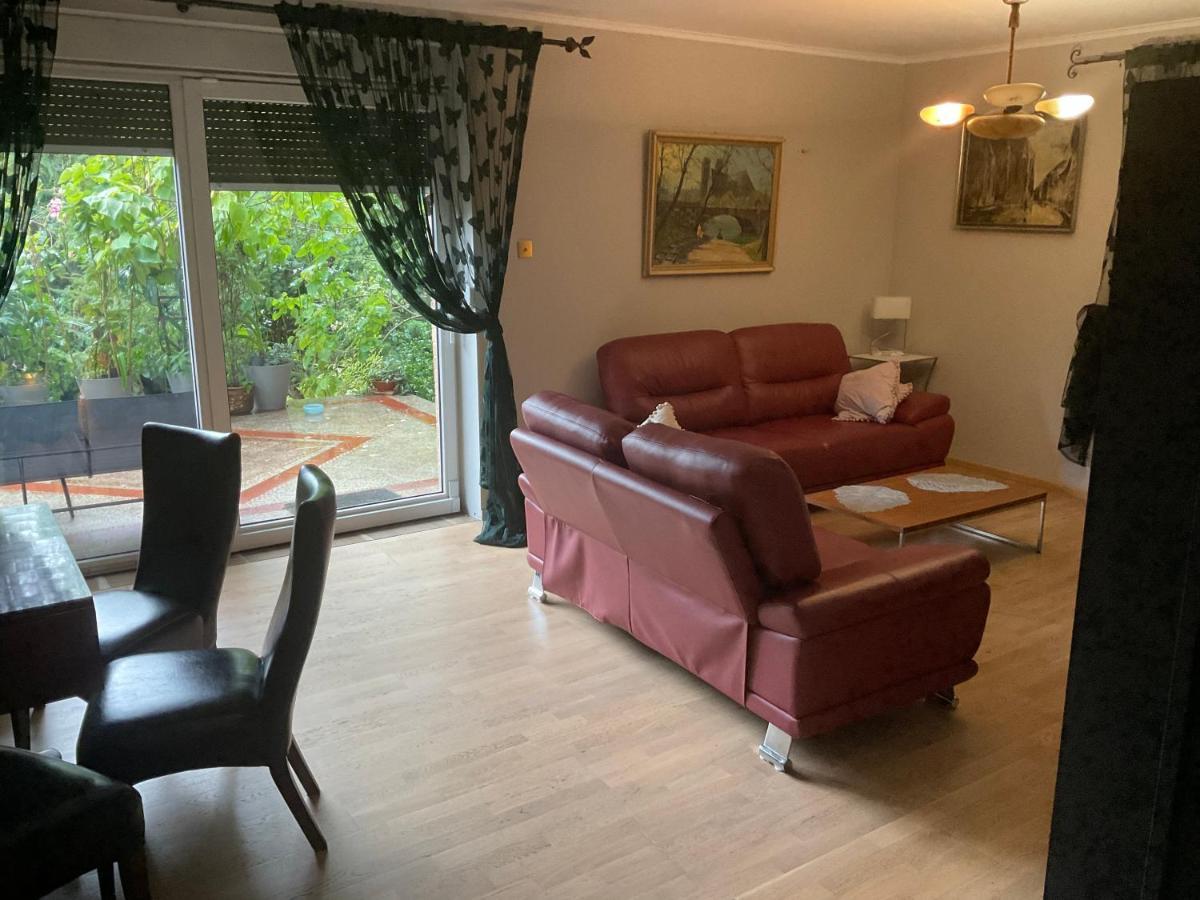 Apartamenty Jablonowa Зелёна-Гура Экстерьер фото
